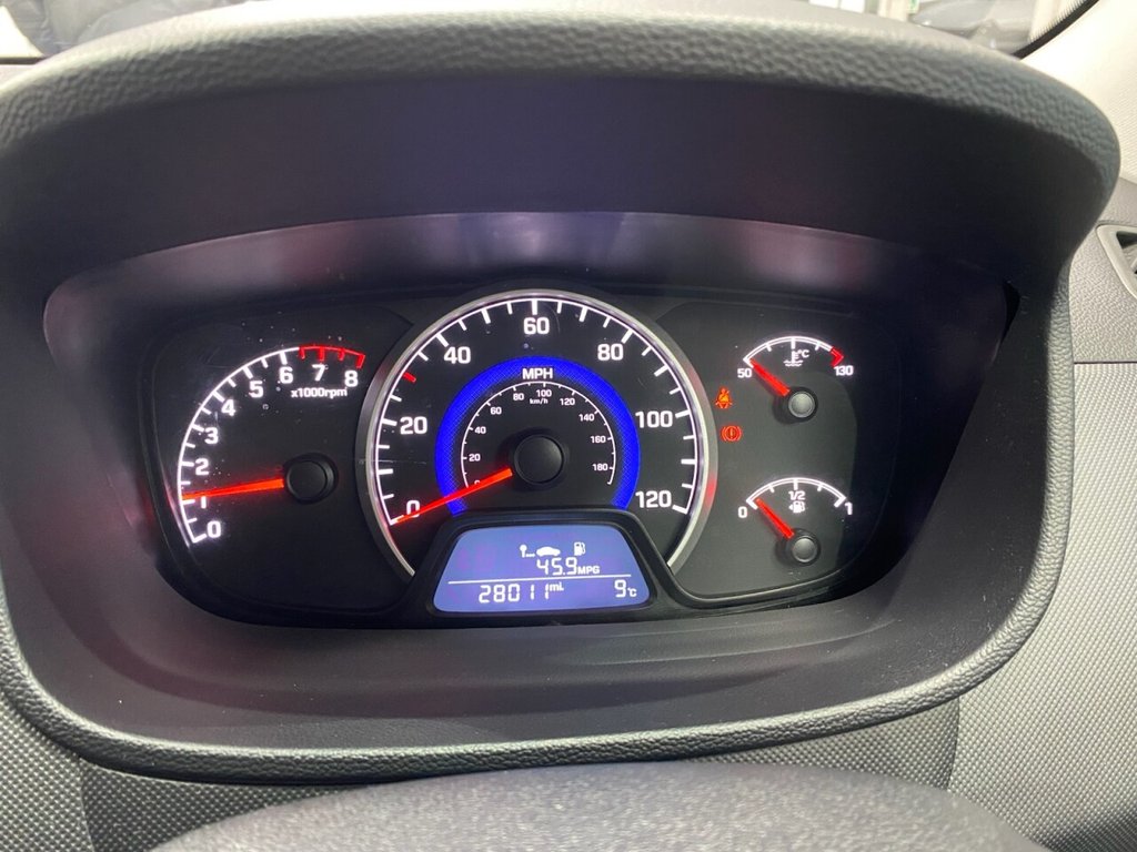 Used Hyundai i10 2020 for sale - 77200068: Photo 12