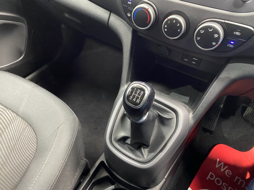 Used Hyundai i10 2020 for sale - 77200068: Photo 25