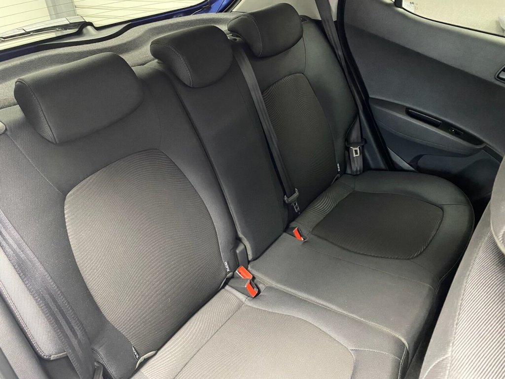 Used Hyundai i10 2020 for sale - 77200068: Photo 32