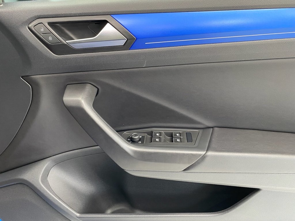 Used Volkswagen T-Roc 2021 for sale - 77152982: Photo 16