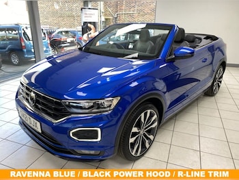 Used Volkswagen T-Roc 2021 for sale - 77152982: Photo