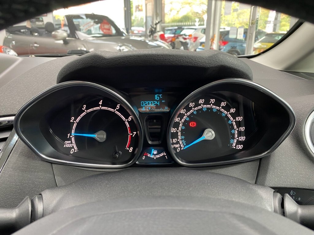 Used Ford Fiesta 2017 for sale - 77153096: Photo 12