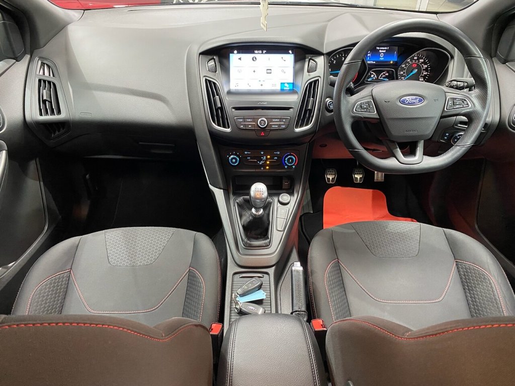 Used Ford Focus 2017 for sale - 77152906: Photo 3