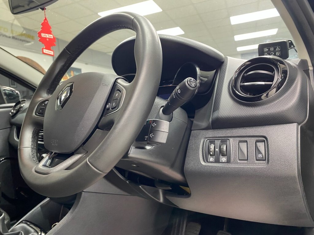 Used Renault Clio 2019 for sale - 77609290: Photo 15
