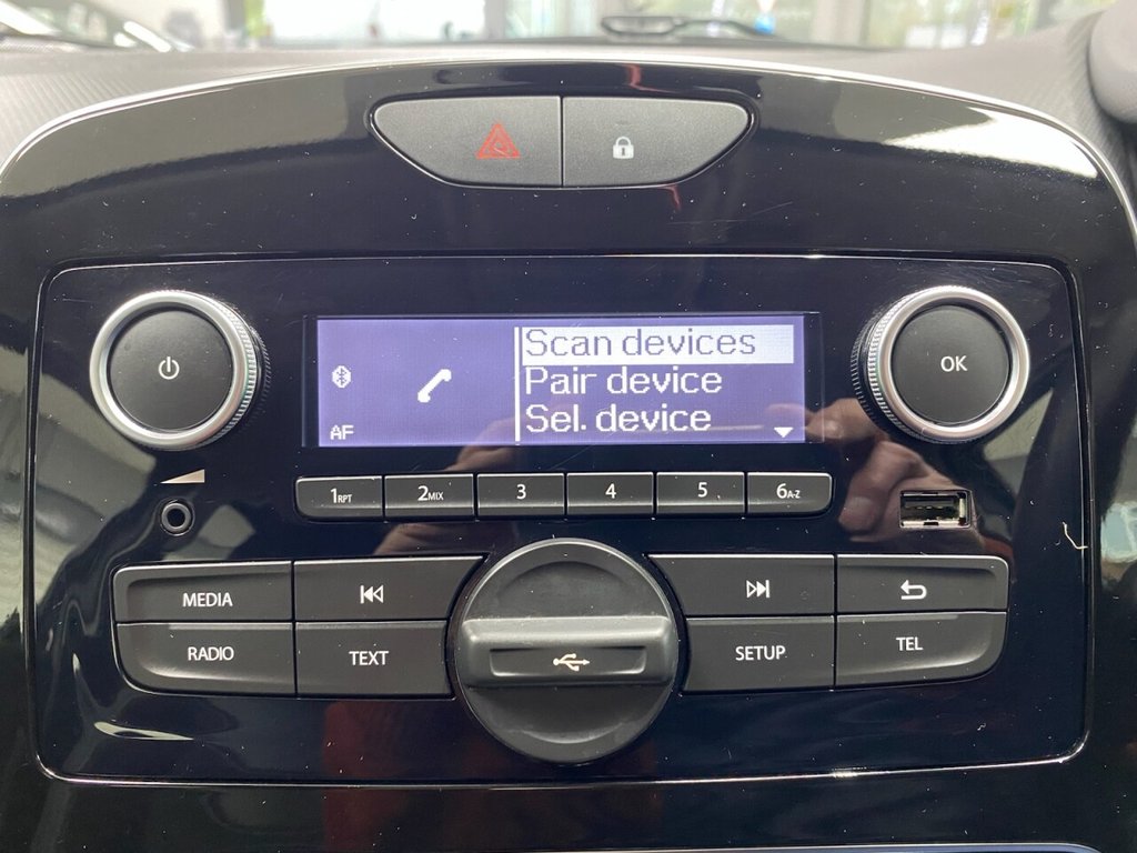 Used Renault Clio 2019 for sale - 77609290: Photo 20