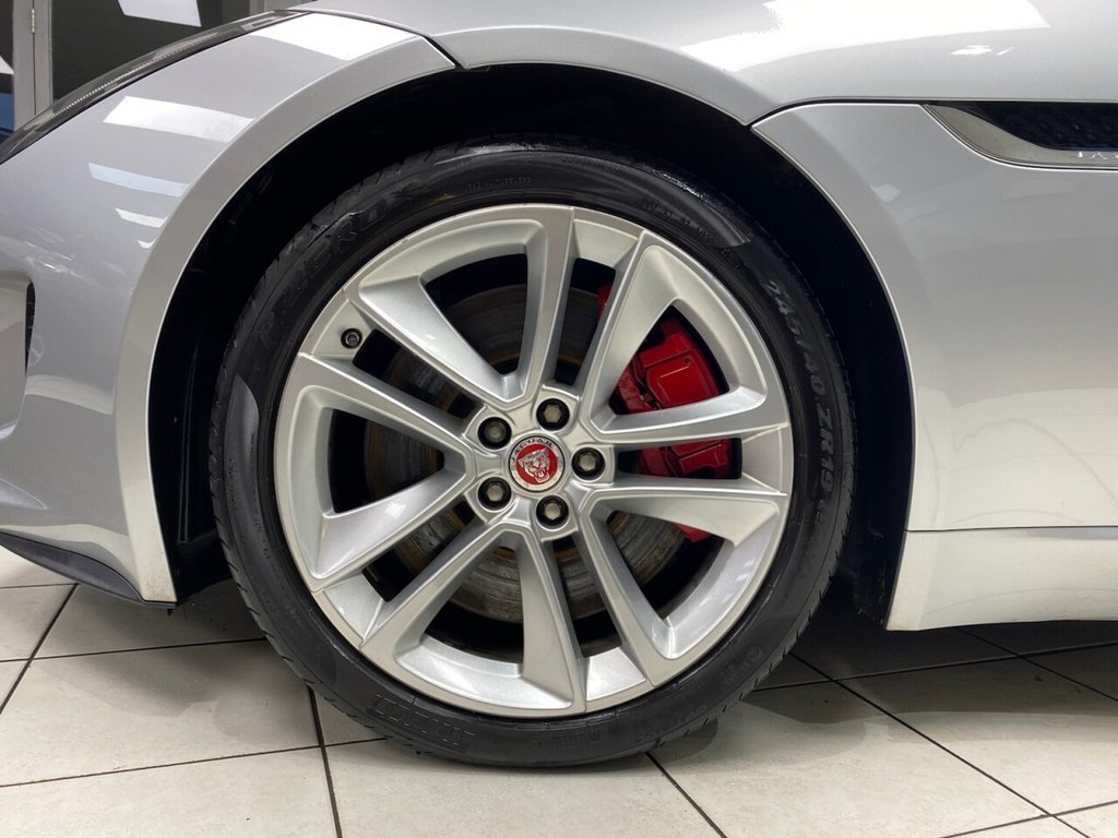 Used Jaguar F-Type 2015 for sale - 77153081: Photo 22