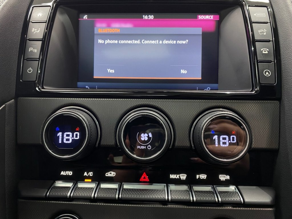 Used Jaguar F-Type 2015 for sale - 77153081: Photo 47