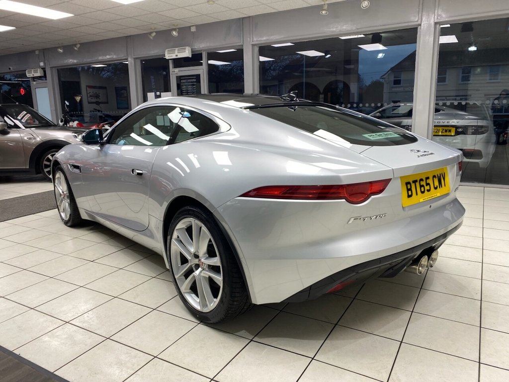 Used Jaguar F-Type 2015 for sale - 77153081: Photo 6