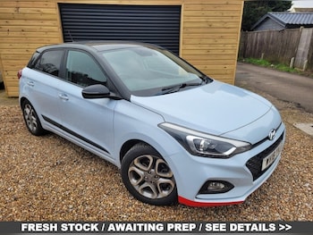 2018 (18) - 1.0 T-GDi Premium Nav Hatchback 5dr Petrol Manual Euro 6 (100 ps)