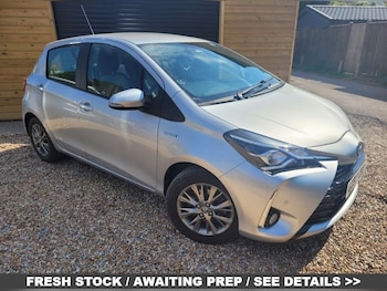 Used Toyota Yaris 2017 for sale - 78524989: Photo