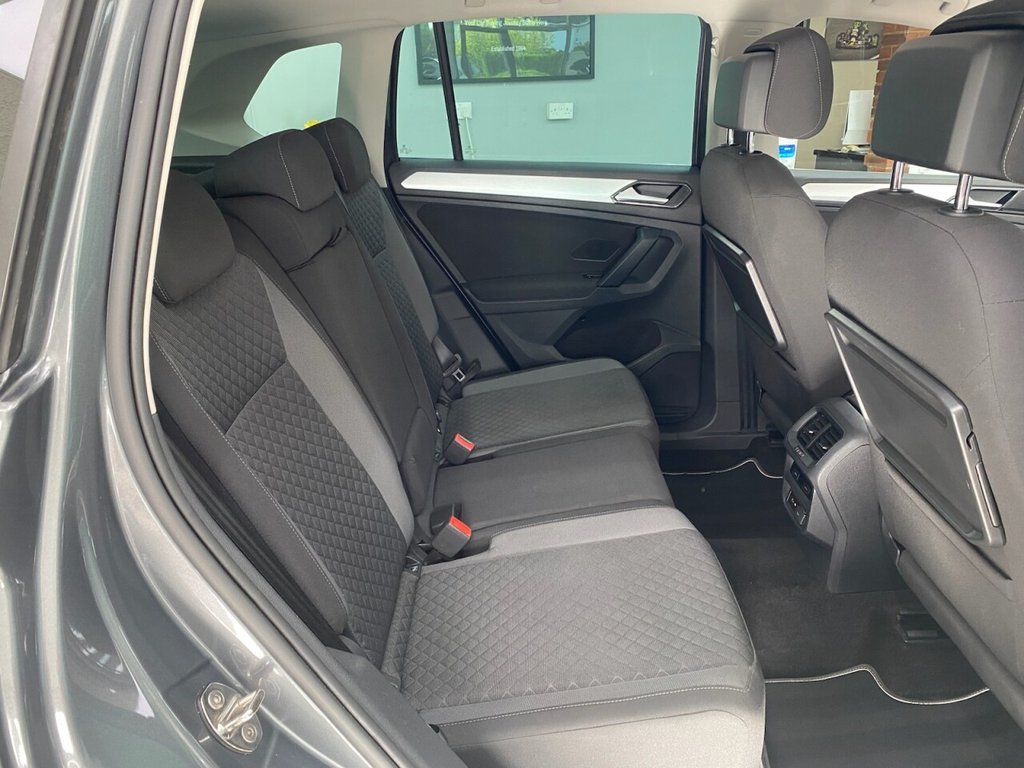 Used Volkswagen Tiguan 2018 for sale - 78166941: Photo 31