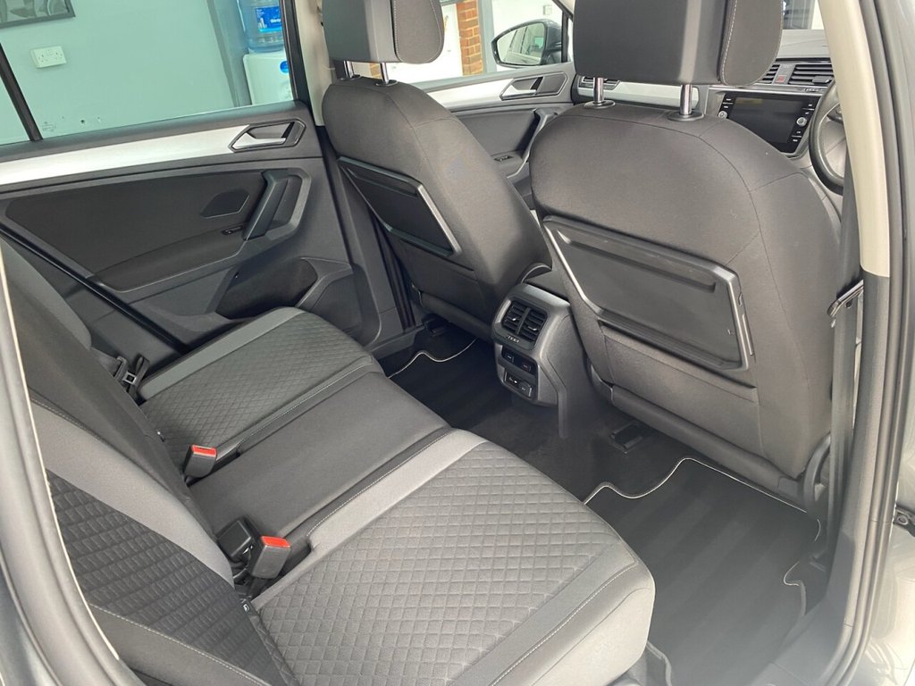 Used Volkswagen Tiguan 2018 for sale - 78166941: Photo 33