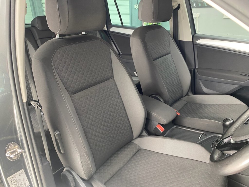 Used Volkswagen Tiguan 2018 for sale - 78166941: Photo 35