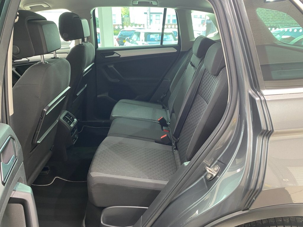 Used Volkswagen Tiguan 2018 for sale - 78166941: Photo 42