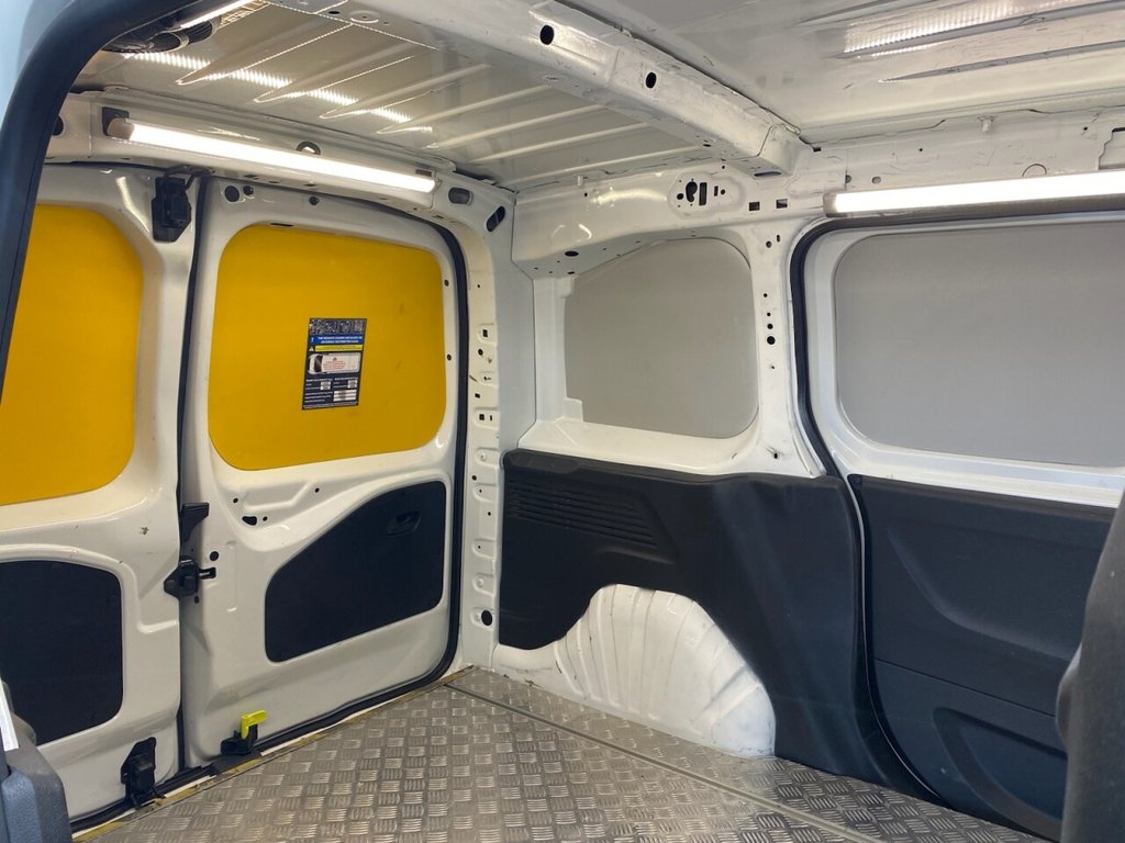 Used Peugeot Partner 2021 for sale - 77153134: Photo 28