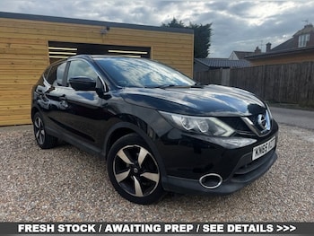 Used Nissan Qashqai 2015 for sale - 78082824: Photo