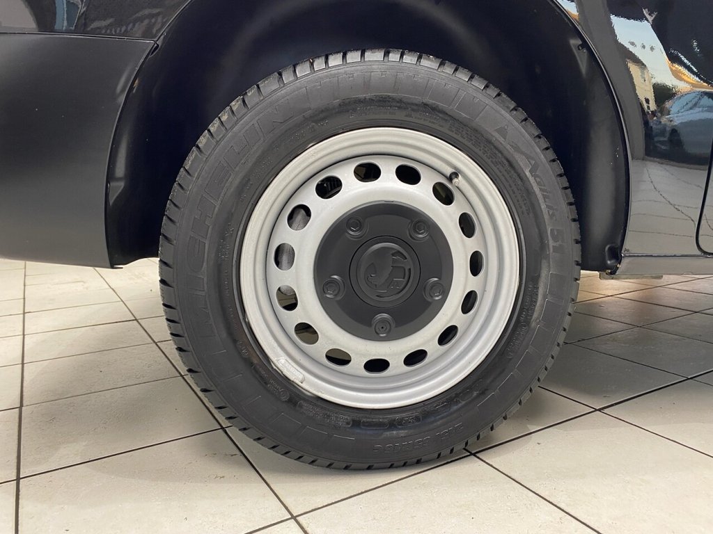 Used Vauxhall Vivaro 2020 for sale - 77153108: Photo 15