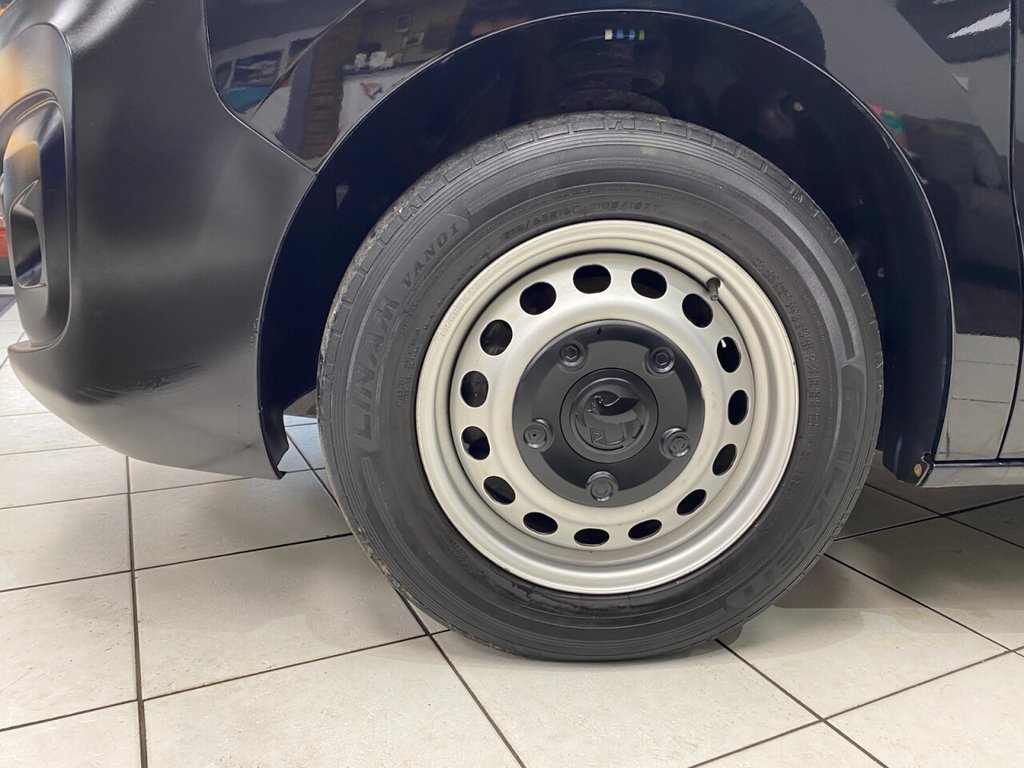 Used Vauxhall Vivaro 2020 for sale - 77153108: Photo 21