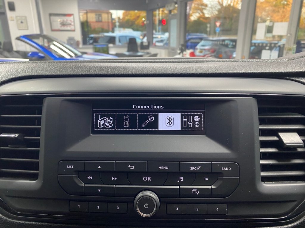 Used Vauxhall Vivaro 2020 for sale - 77153108: Photo 49