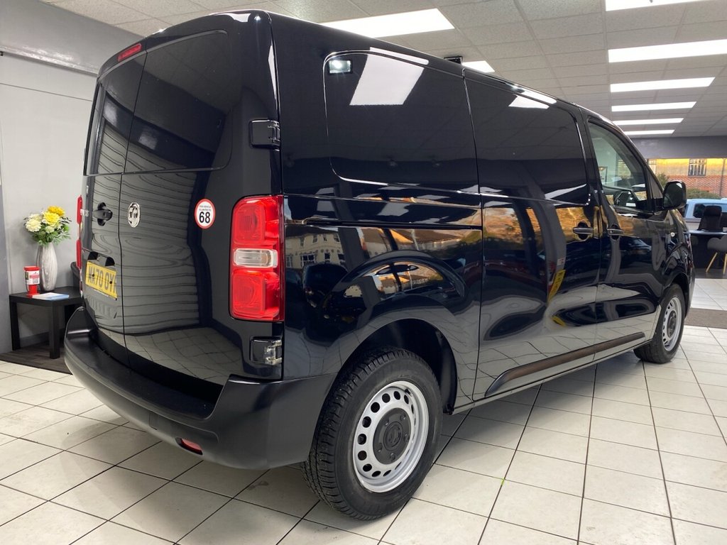 Used Vauxhall Vivaro 2020 for sale - 77153108: Photo 5