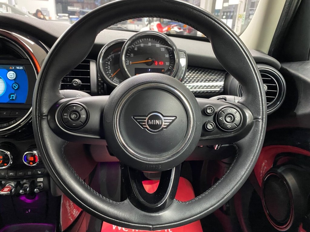 Used MINI Hatch 2019 for sale - 77153127: Photo 11
