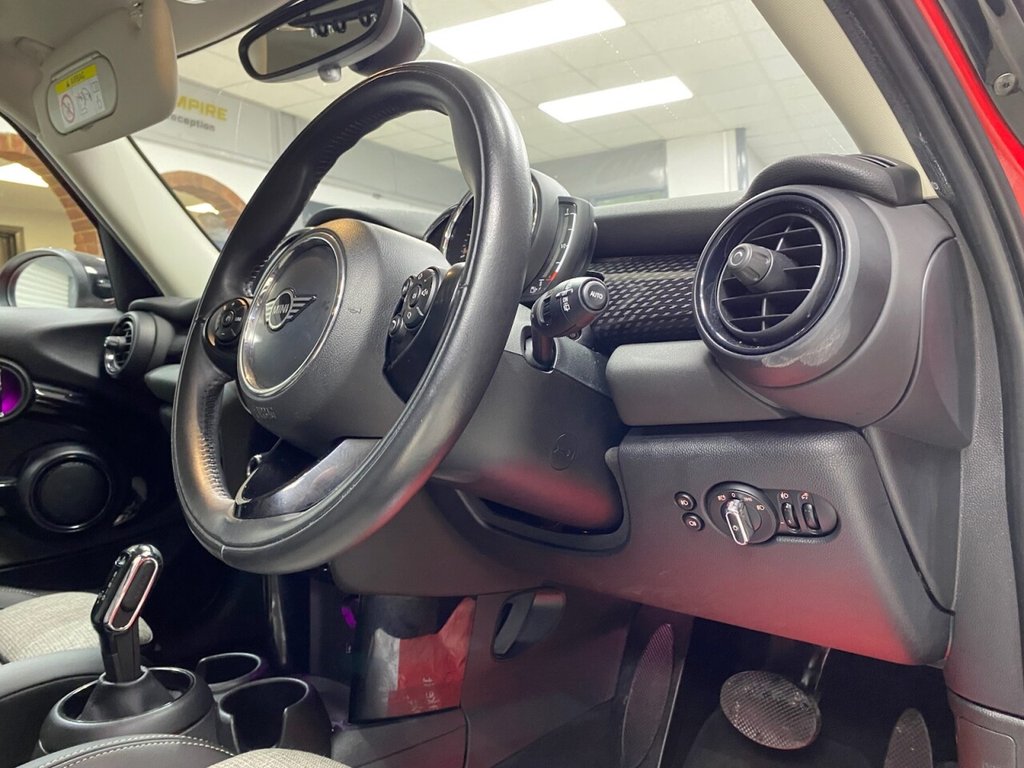 Used MINI Hatch 2019 for sale - 77153127: Photo 15