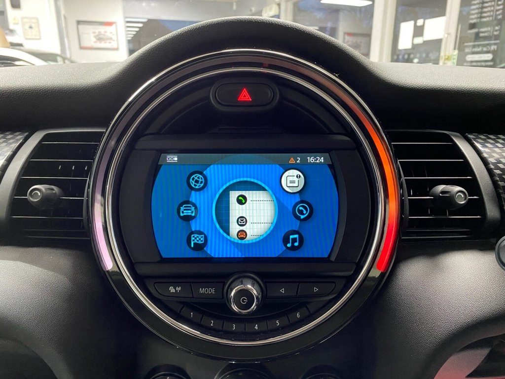 Used MINI Hatch 2019 for sale - 77153127: Photo 18