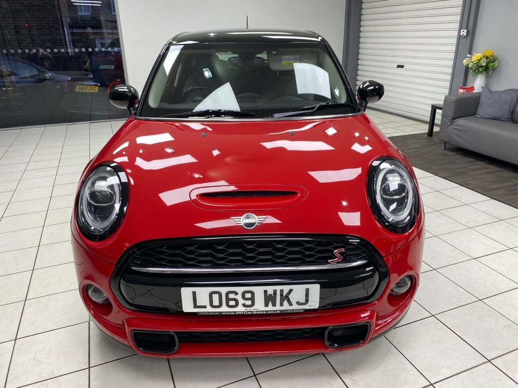 Used MINI Hatch 2019 for sale - 77153127: Photo 2
