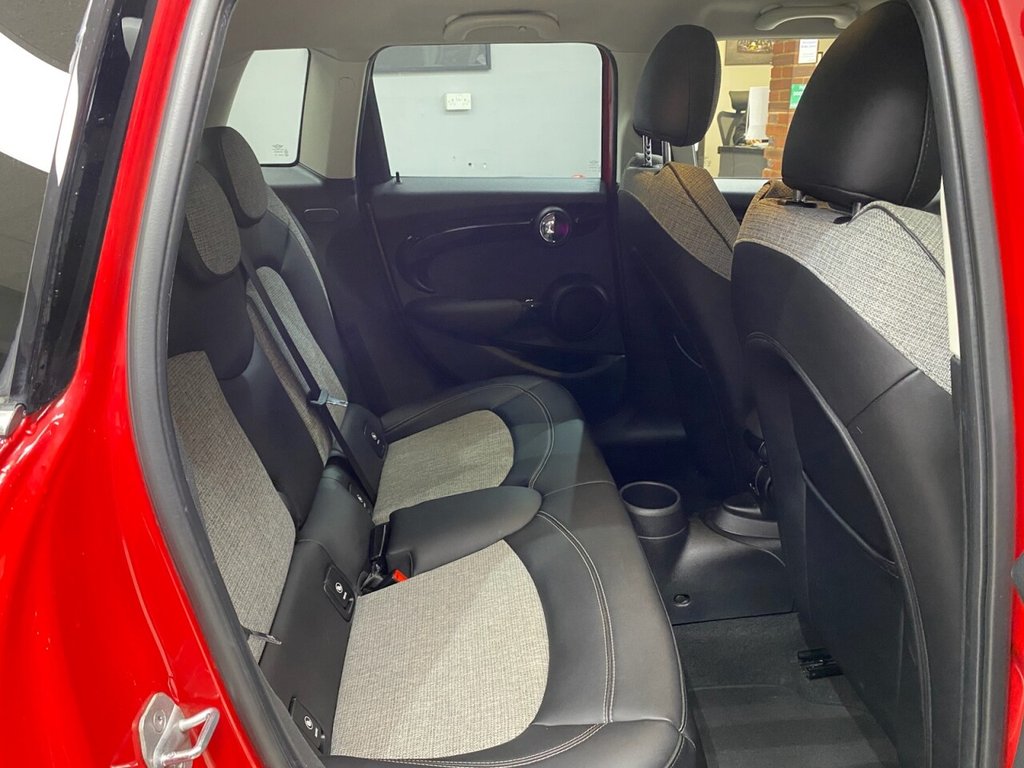 Used MINI Hatch 2019 for sale - 77153127: Photo 31