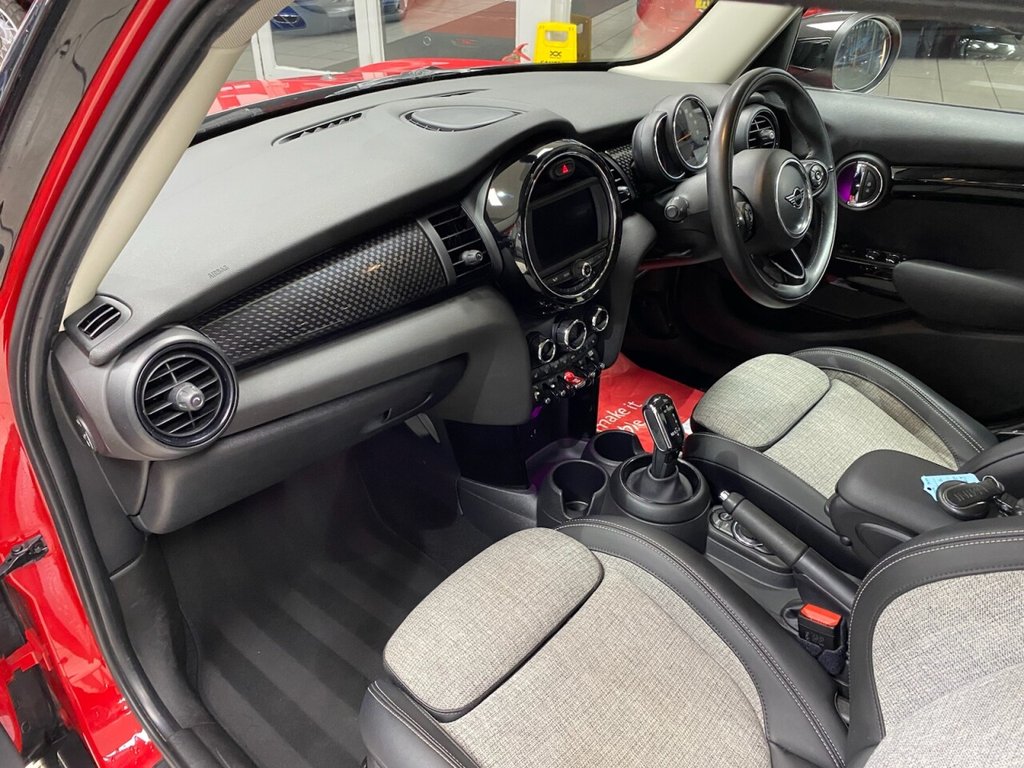 Used MINI Hatch 2019 for sale - 77153127: Photo 41