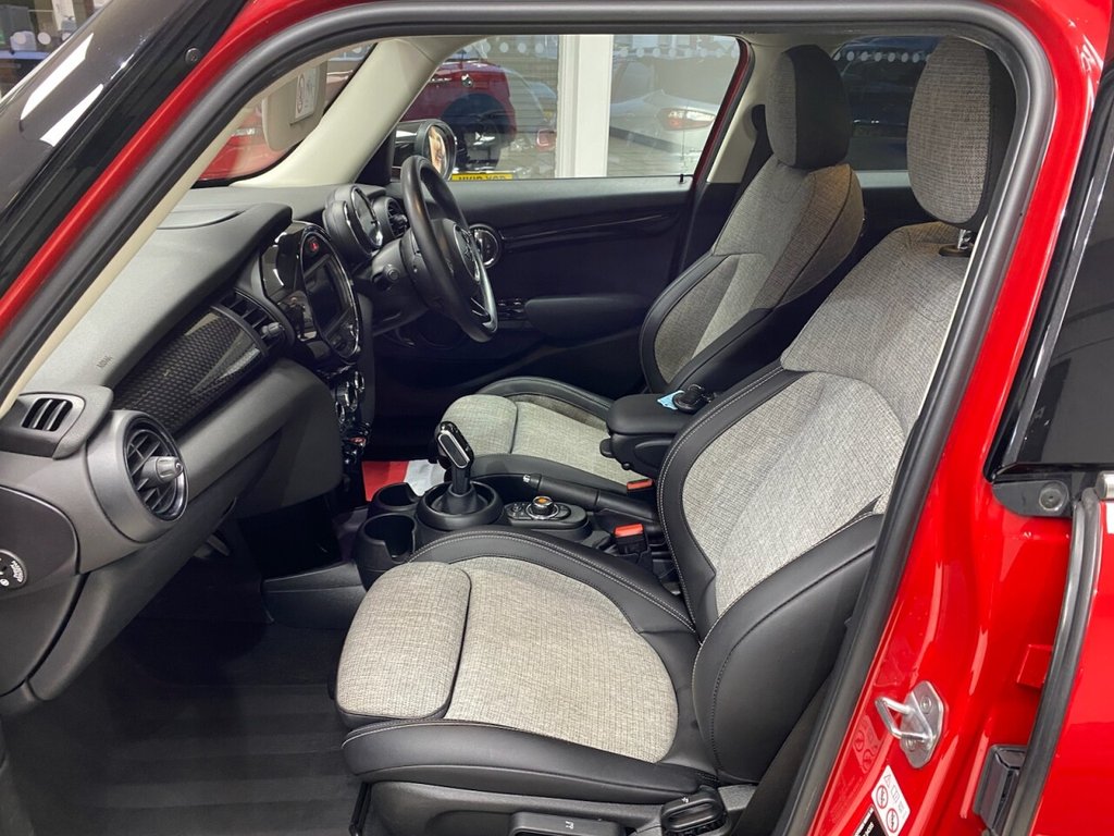 Used MINI Hatch 2019 for sale - 77153127: Photo 43