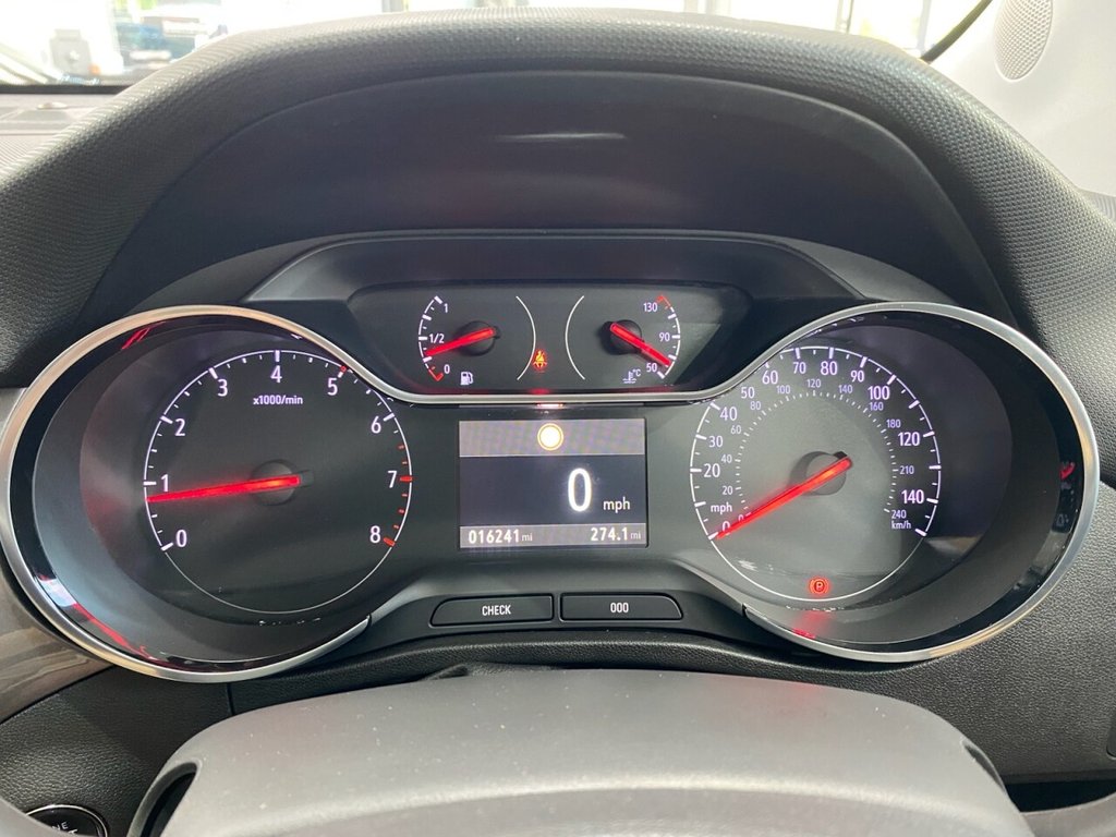 Used Vauxhall Crossland 2022 for sale - 77152964: Photo 12