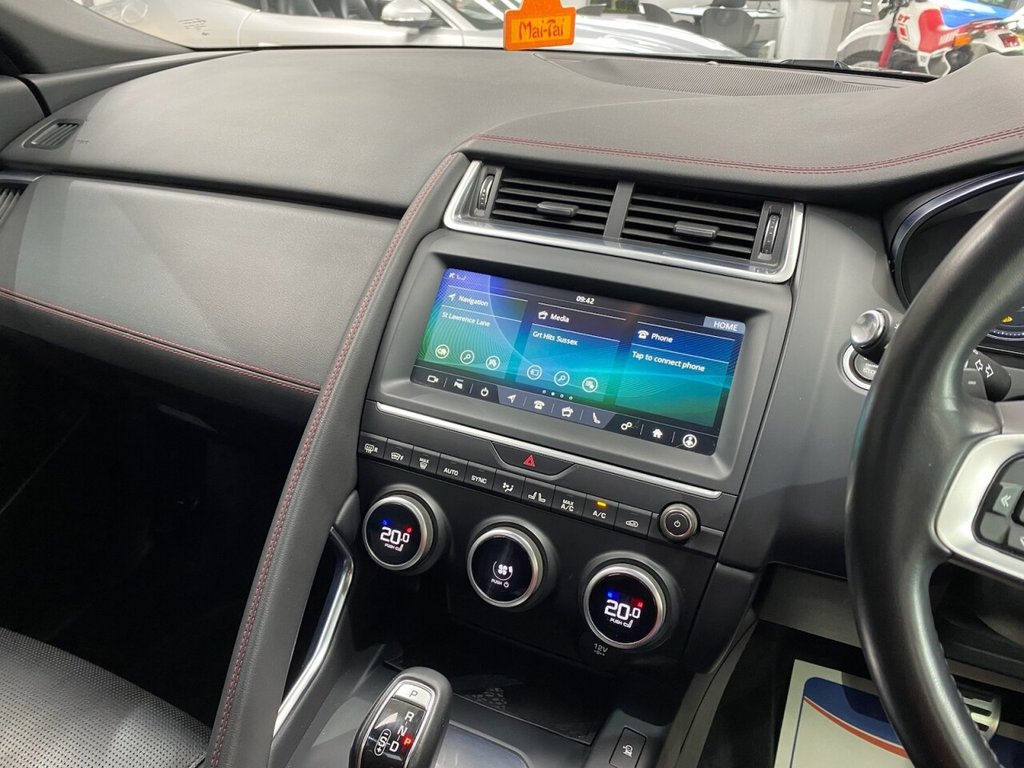 Used Jaguar E-Pace 2020 for sale - 77667469: Photo 28