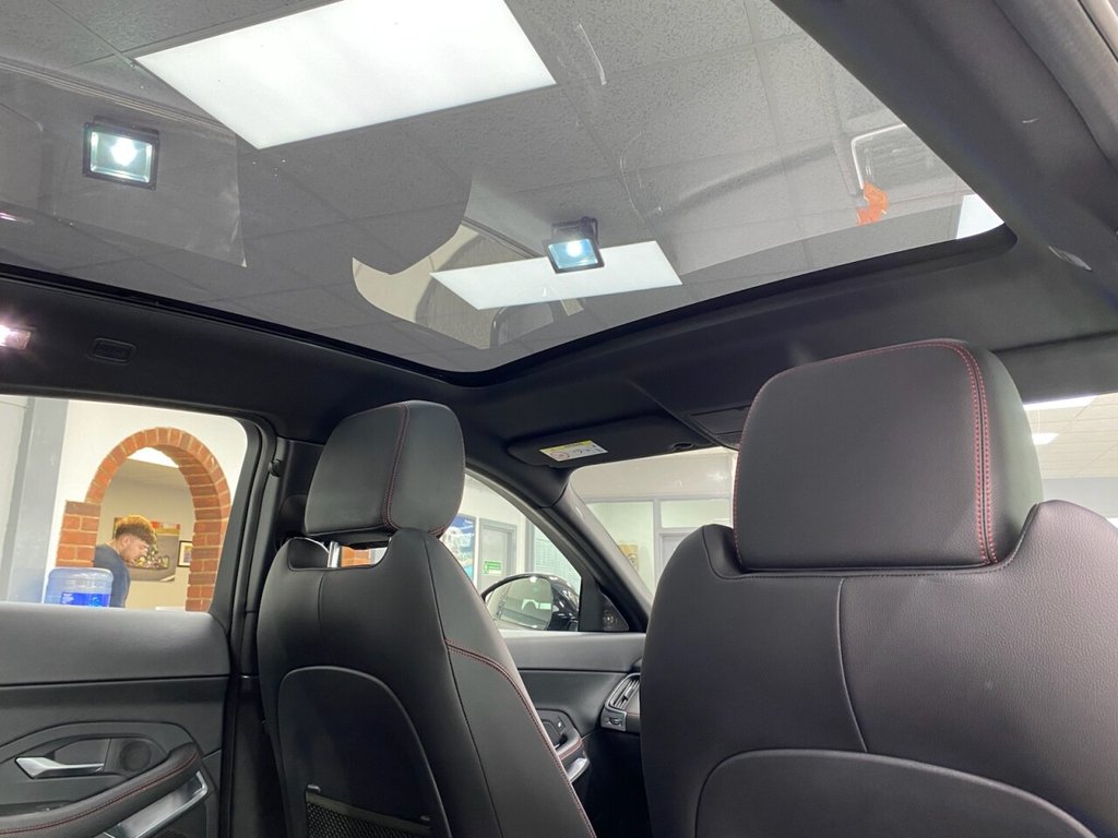 Used Jaguar E-Pace 2020 for sale - 77667469: Photo 33