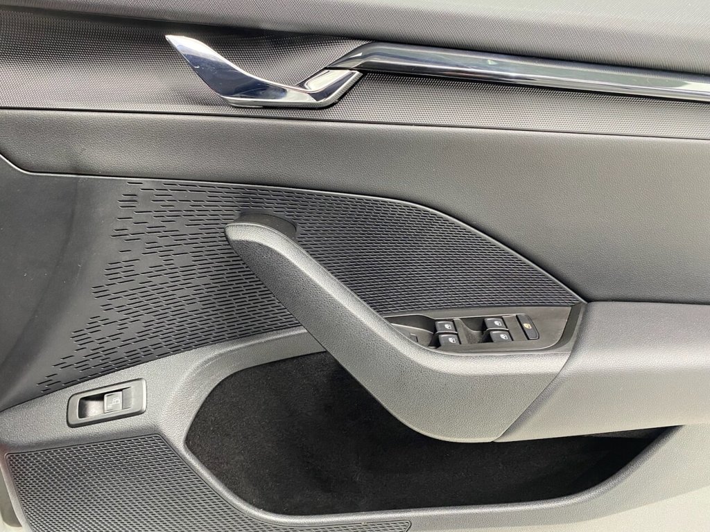 Used Skoda Octavia 2021 for sale - 77153170: Photo 16