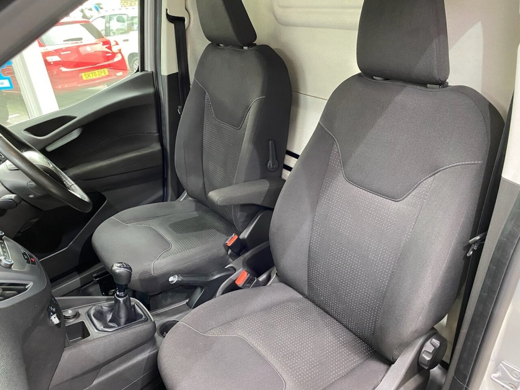Used Ford Transit Courier 2019 for sale - 77153009: Photo 27
