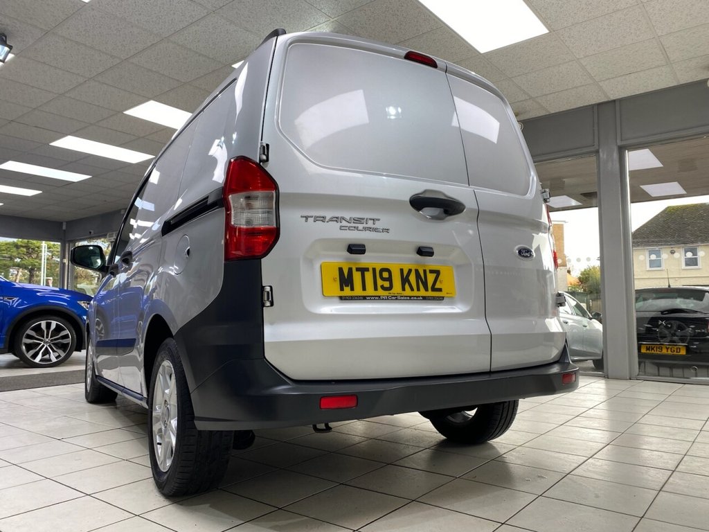 Used Ford Transit Courier 2019 for sale - 77153009: Photo 43