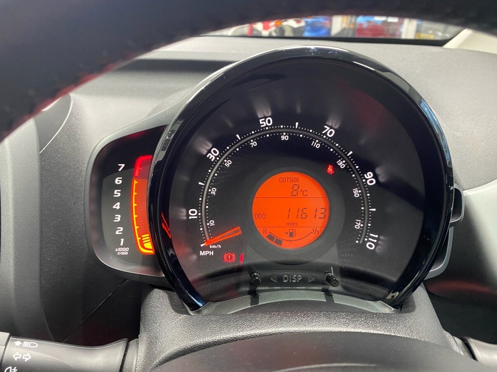 Used Toyota AYGO 2019 for sale - 77263670: Photo 12