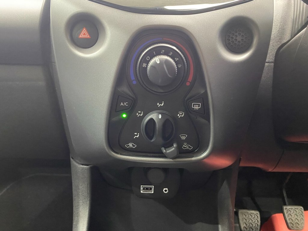 Used Toyota AYGO 2019 for sale - 77263670: Photo 20