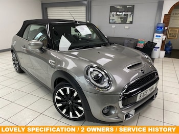 MINI Convertible feature image