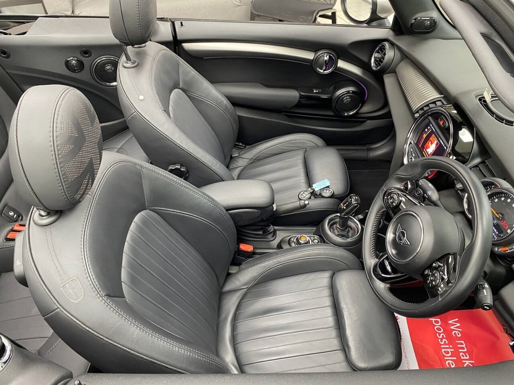 Used MINI Convertible 2019 for sale - 77152965: Photo 40