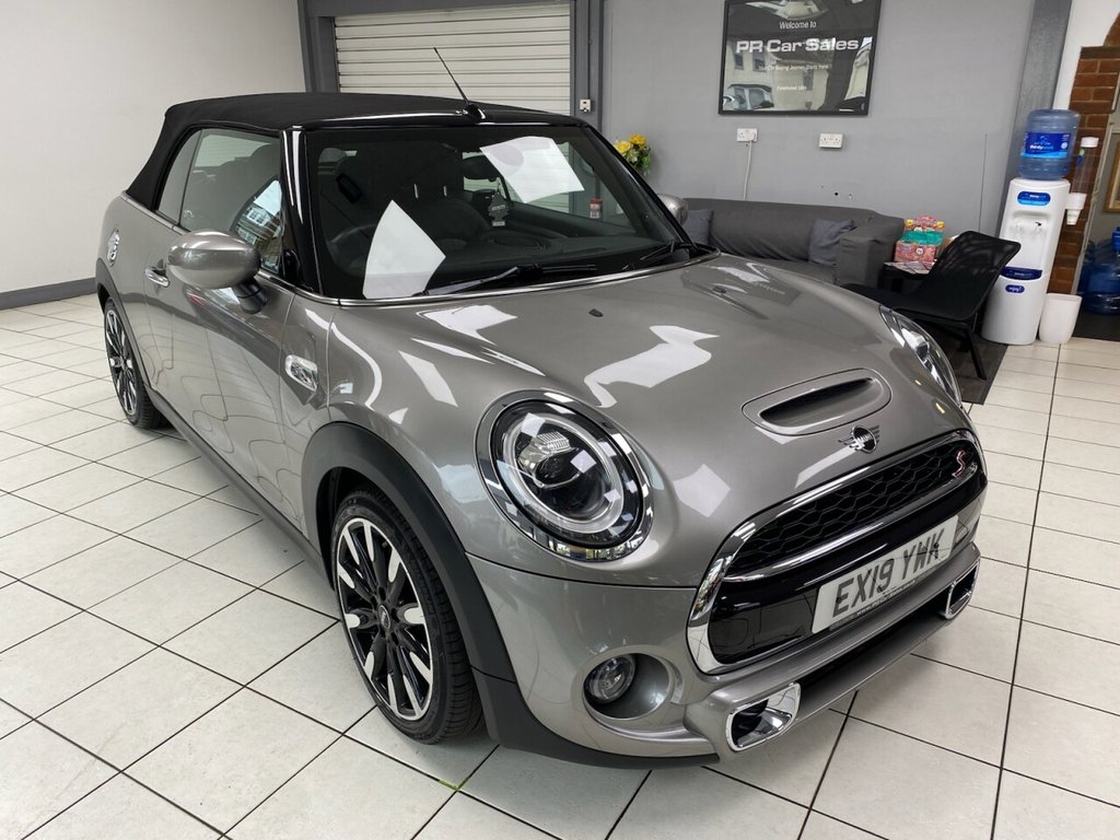 Used MINI Convertible 2019 for sale - 77152965: Photo 5