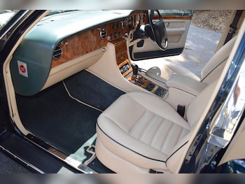 Used Bentley Turbo R 1996 for sale - 79472279: Photo