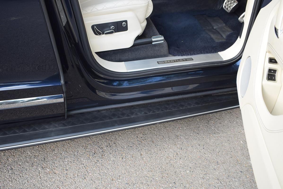 Used Bentley Bentayga 2016 for sale - 78171133: Photo 11
