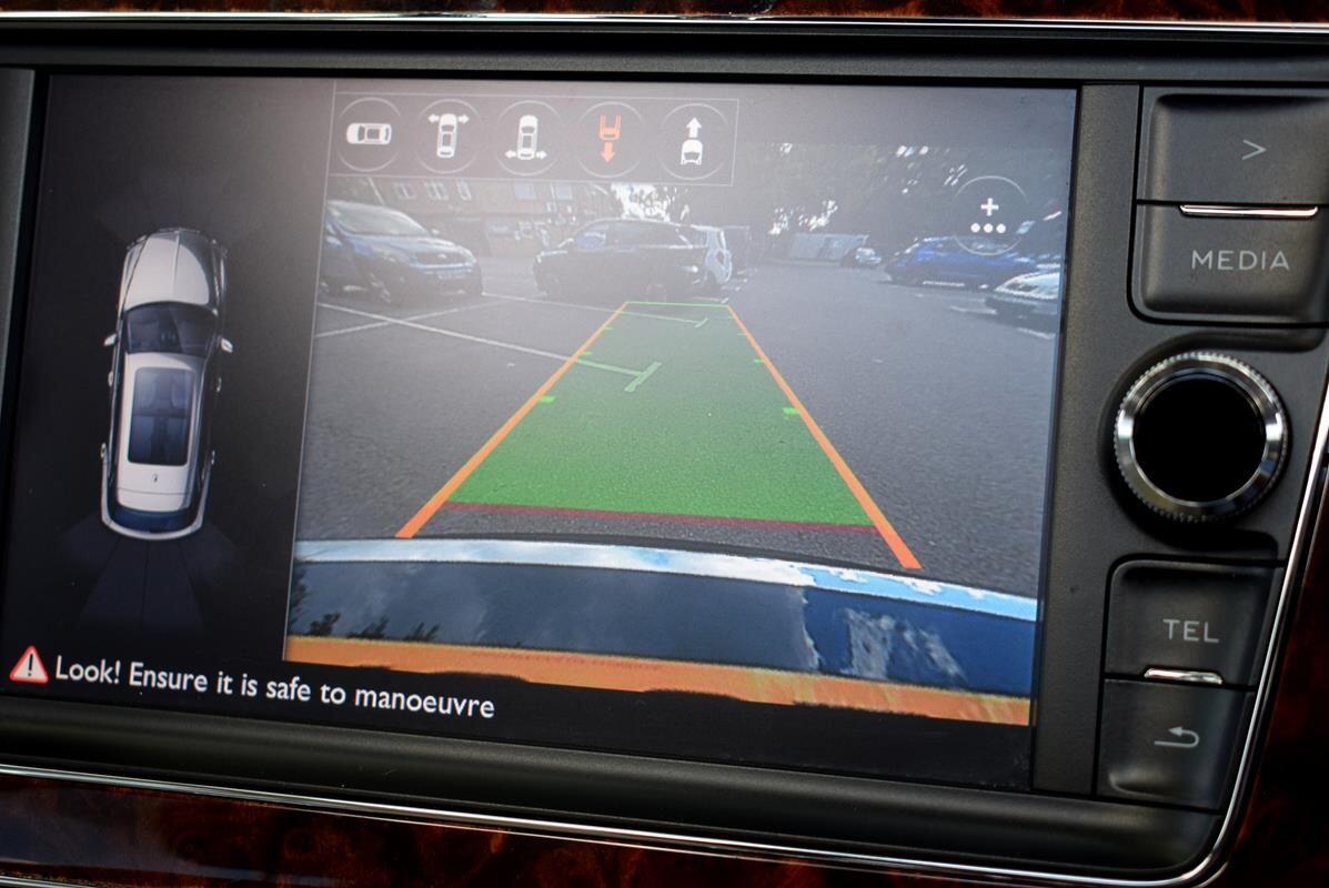 Used Bentley Bentayga 2016 for sale - 78171133: Photo 15