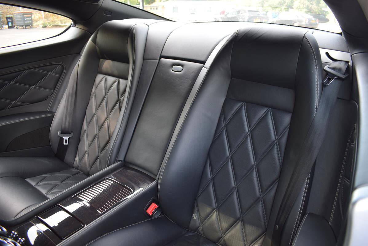 Used Bentley Continental 2010 for sale - 76989737: Photo 34