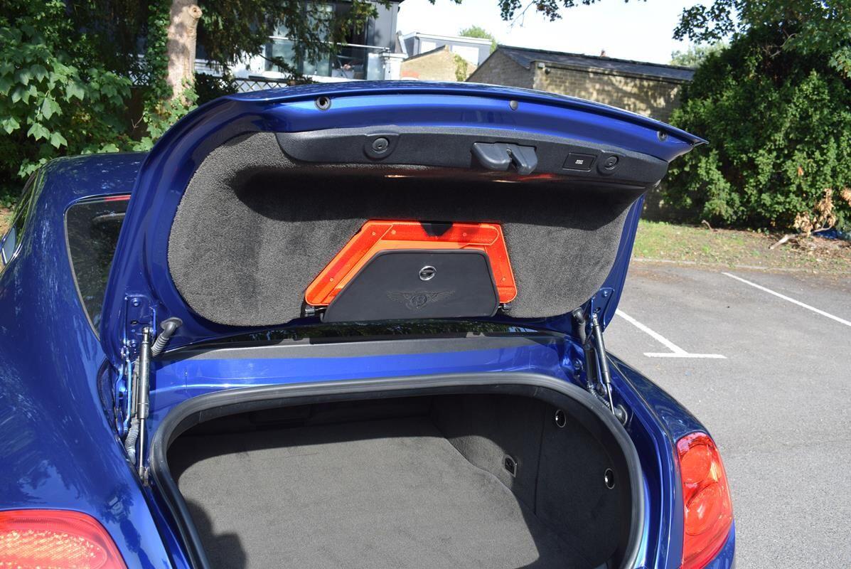 Used Bentley Continental 2010 for sale - 76989737: Photo 51