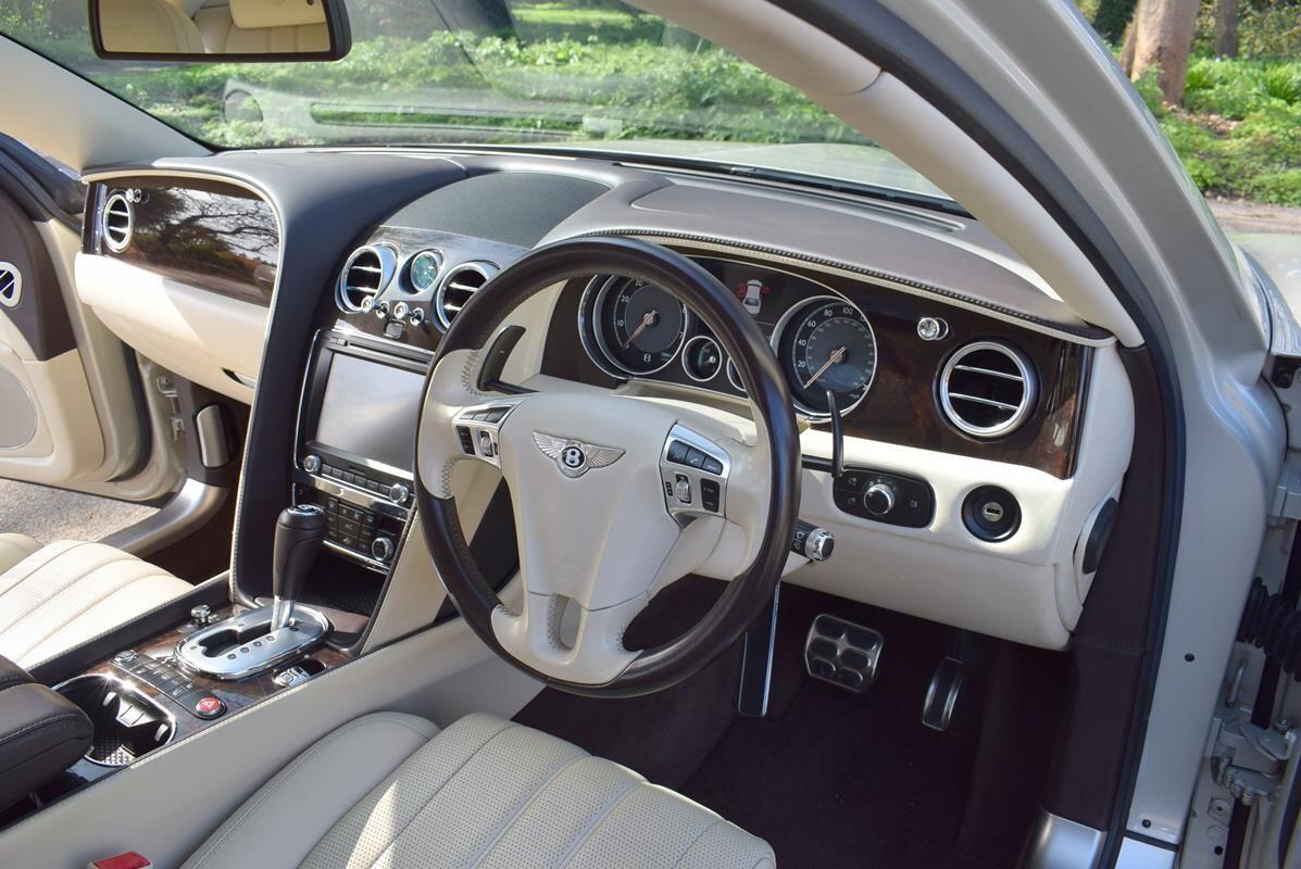 Used Bentley Flying Spur 2014 for sale - 78046911: Photo 11