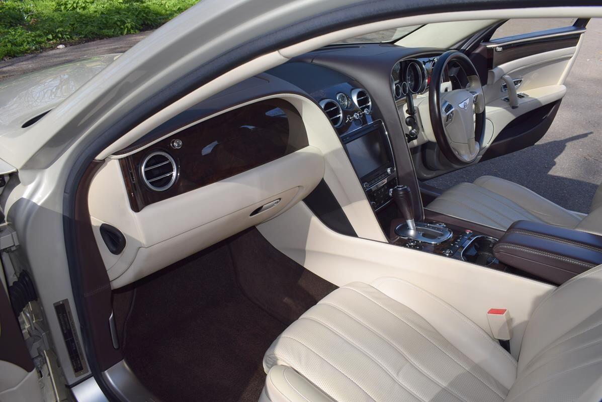 Used Bentley Flying Spur 2014 for sale - 78046911: Photo 24