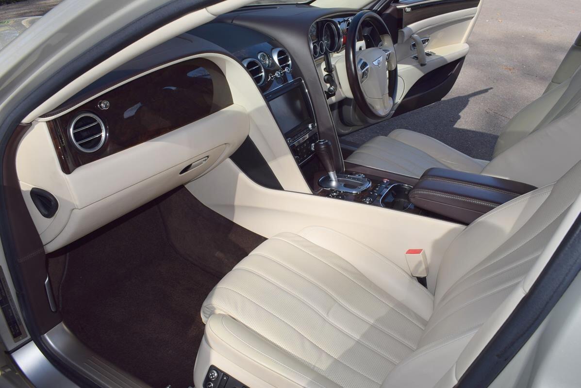 Used Bentley Flying Spur 2014 for sale - 78046911: Photo 4